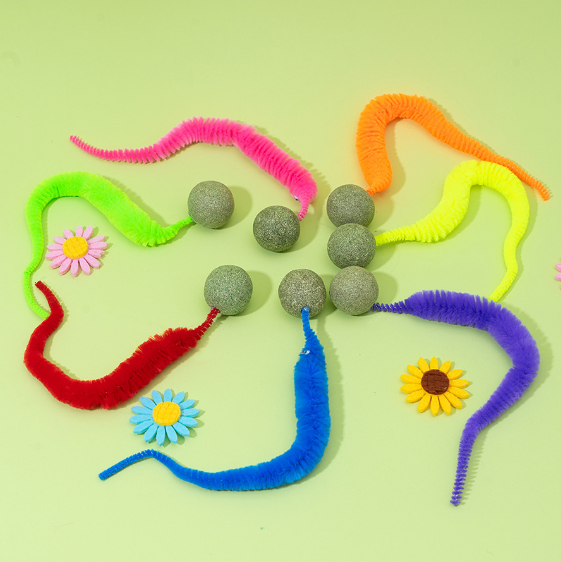 Magic Worms with Catnip Ball