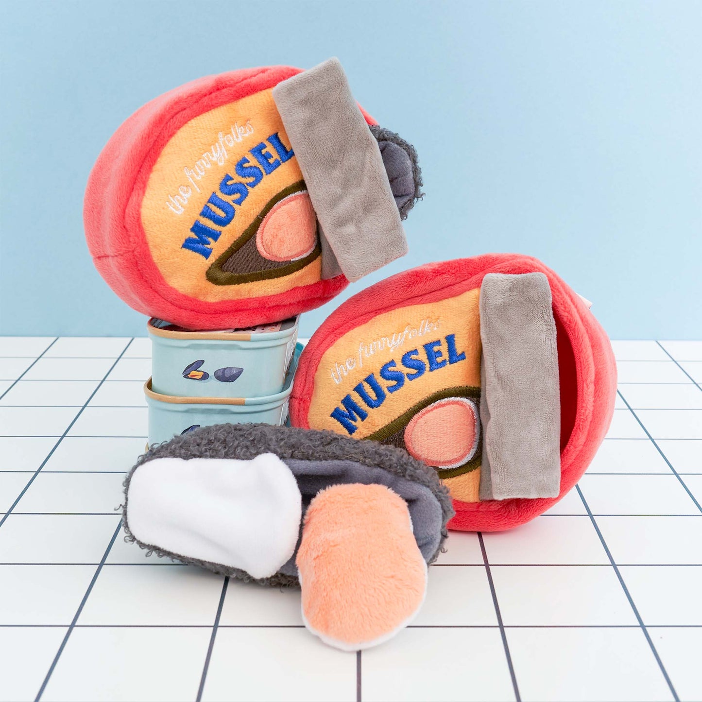 FurryFolks Tinned Mussel Nosework Toy